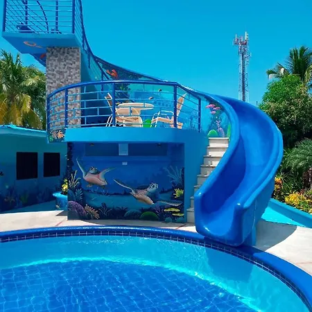 El Naranjal, Jaco Bed and Breakfast